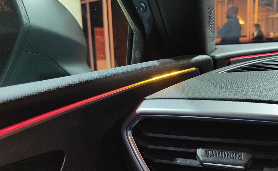 New Seat Leon interior lights